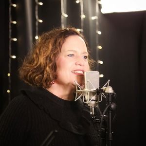 Meet your Posher, Deanna